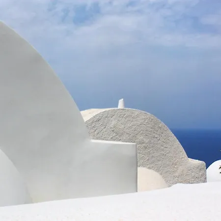 Outopoia Cave Apart Otel 4*