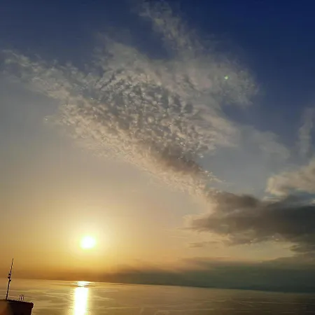 Lägenhetshotell Outopoia Cave Oia