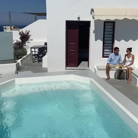 Outopoia Cave Aparthotel Ia