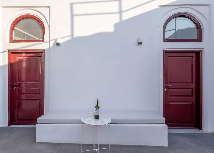 Aparthotel Outopoia Cave Oia (Santorini)