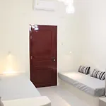 Hotel apartamentowy Outopoia Cave Oia