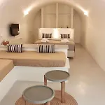 Hotel apartamentowy Outopoia Cave