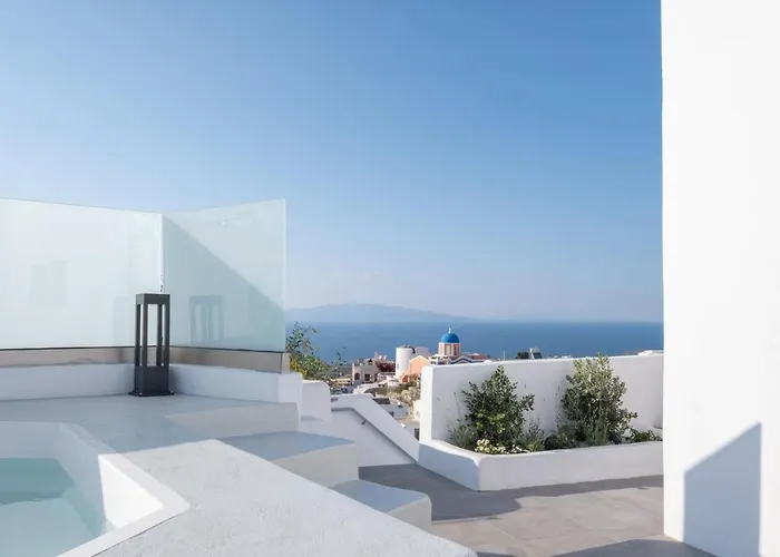 Outopoia Cave Apart-hotel Oia