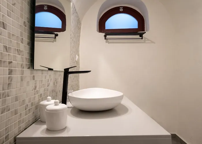 Apart-hotel Outopoia Cave